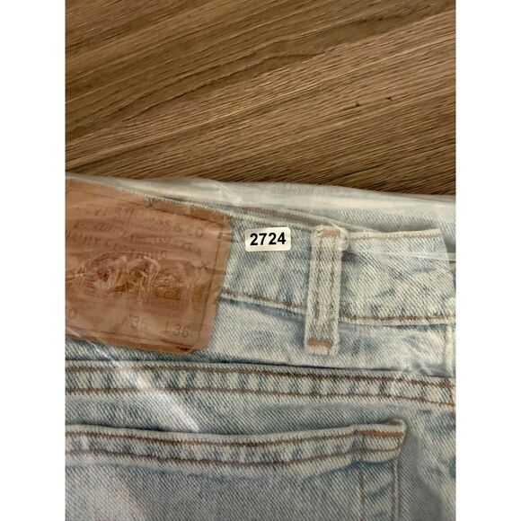 Vtg 90's Levi's 560 Light Blue Denim Jeans Baggy Men's 36X36(35X34.5) USA - Picture 13 of 13